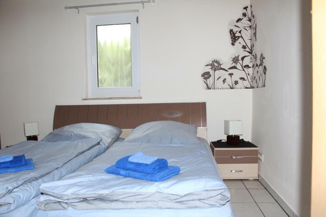 Bungalow Gross Dratow Esterno foto