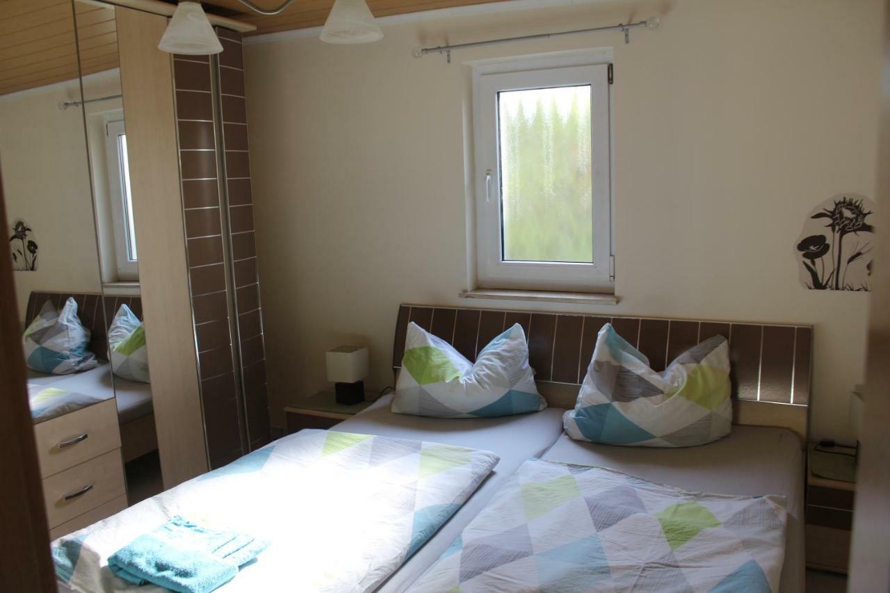 Bungalow Gross Dratow Esterno foto